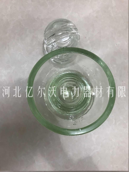 產(chǎn)品名稱：玻璃針式絕緣子14
