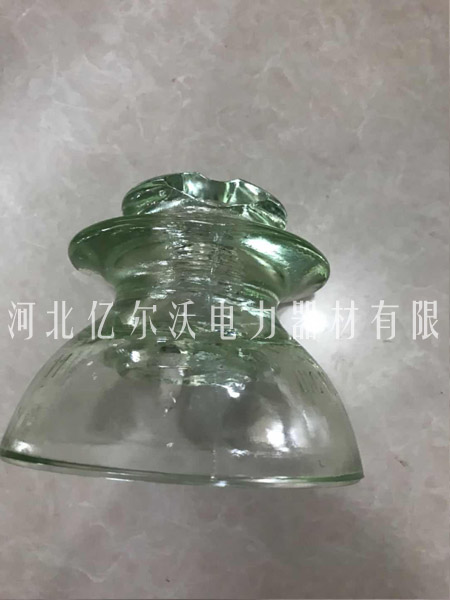 產(chǎn)品名稱：玻璃針式絕緣子13
